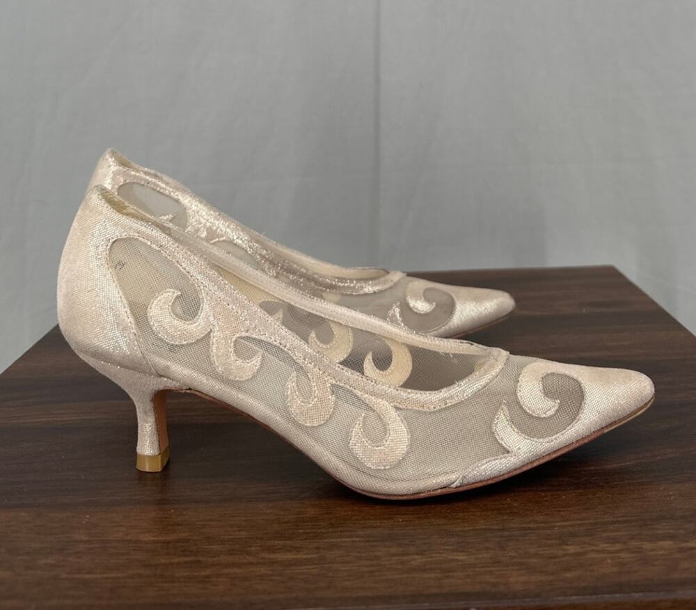 Stuart Weitzman Pumps Womens 6 Gold Beige Mesh High Heels Sheer Slip On Nude